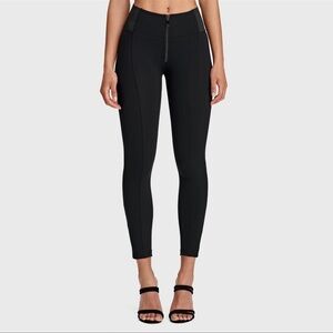 Freddy black zip up front leggings, worn 2 times..